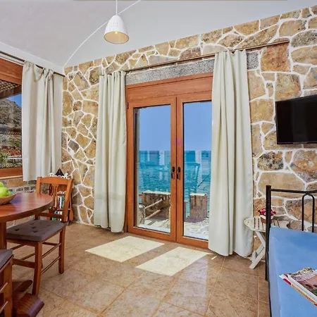 Plaka Beach Cottages Prázdninový dům